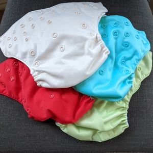 4 Bum Genius Pocket Diapers